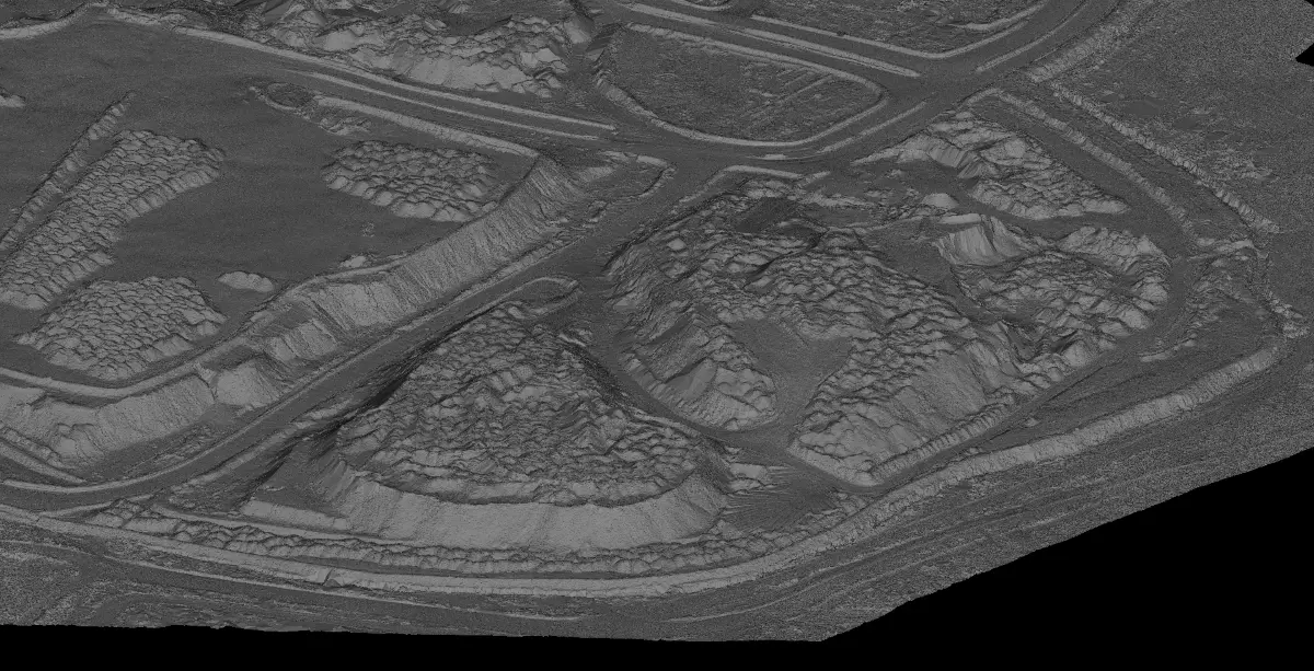Topology of a mine from automatically correlated images